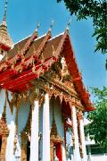 Wat Deva Raja Kunchorn-Tempelhalle.jpg 300x450 27 KB Wat Deva Raja Kunchorn-Tempelhalle.jpg